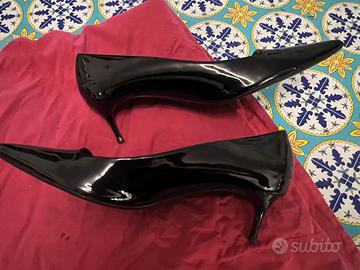 Scarpe decollete vernice nera