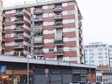 Appartamento di 130 m² con 4 locali a Roma
