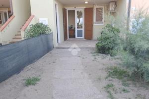 2 LOCALI A COMACCHIO