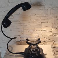 lampada telefono da tavolo