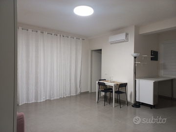 Monolocale appena arredato