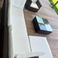 Salotto da esterno+tavolino+poltrona+chaiselongue