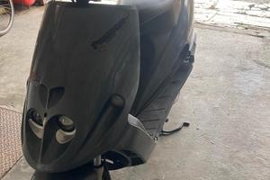 Malaguti Phantom F12 100cc