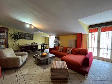 4 LOCALI A SAN POTITO ULTRA