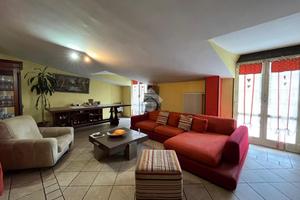 4 LOCALI A SAN POTITO ULTRA