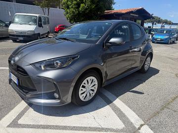 Toyota Yaris 1.5 Hybrid 5 porte Business