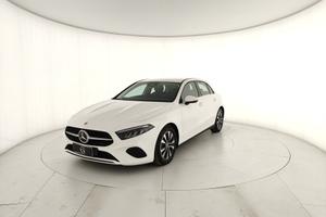 MERCEDES-BENZ A 180 d Advanced auto