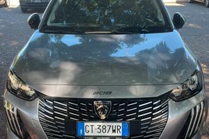 Peugeot 208 1.2 Benzina  anno 2024
