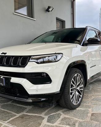 Jeep Compass 1.5 turbo t4 mhev Summit 2wd 130cv dc