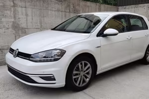 Volkswagen Golf 5p 1.4 tgi Highline 110cv dsg