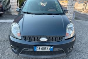 Ford fiesta 06