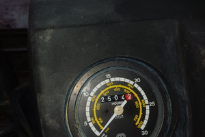 Trattore cingolato Lamborghini 674/70