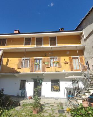 Casa semindipendente