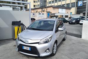 Toyota Yaris Hybrid 1.5 2015