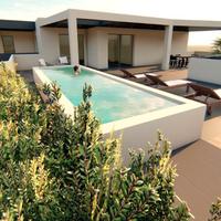 Quadrivano con veranda e tripla esposizione