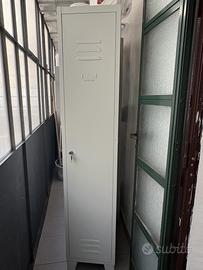 Armadietto spogliatoio in metallo