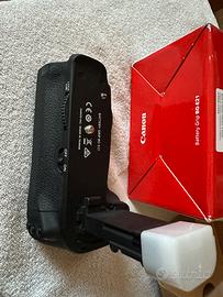 Canon BG-E21 battery grip