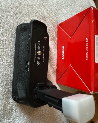 Canon BG-E21 battery grip