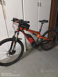 Mountain bike elettrica scoot 