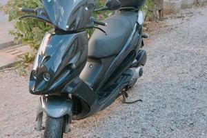 Scooter phantom 250