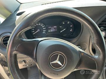 Mercedes vito 111