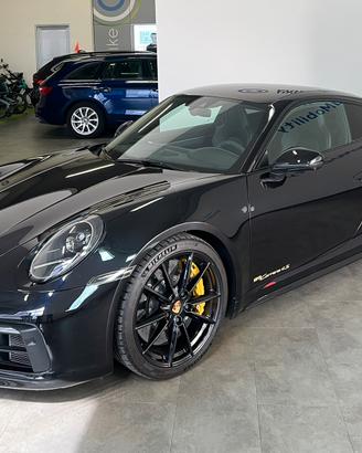 Porsche Carrera 4S PDK & PCCB Porsche Approved