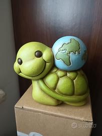 tartaruga con mondo Thun 