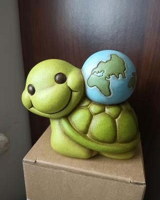 tartaruga con mondo Thun 