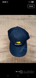Cappello Us Open autografato Jannik Sinner a mano