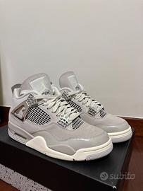 Jordan 4 Retro Frozen Moments