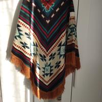 poncho america latina Perù lana e alpaca