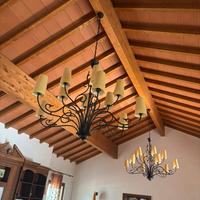 Due lampadari per soffitti alti e 9 applique