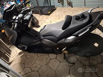 Yamaha T Max 500 - 2011