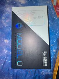 Mouse gaming glorius model o