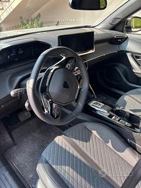 Auto Peugeot 2008