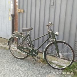Bicicletta d'epoca vintage per collezionisti.