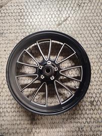 cerchio anteriore Ducati Diavel