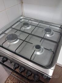 Cucina a Gas con forno a gas 