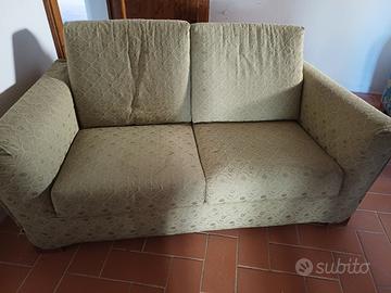 divano 2 posti fantasia verde