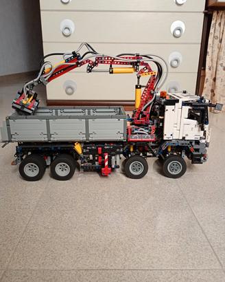 lego technic: camion mercedes