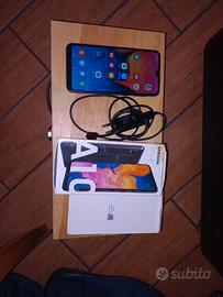 AMSUNG A10 SM-A105FN/DS 32GB RAM 2GB Android