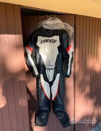 TUTA IN PELLE DIVISIBILE DAINESE TG.50