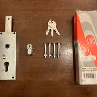 Serratura per porte basculanti Prefer NUOVA