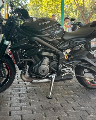 Triumph street triple 765-LEGGERE BENE DESCRIZIONE