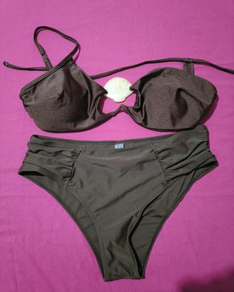 costume 
