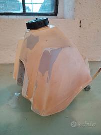 Serbatoio Yamaha XT600 dal 1984 al 1998