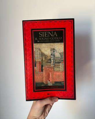 Libro Siena - Il sogno gotico + mappa