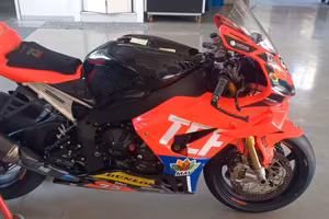 HONDA CBR 1000 RR-R SP