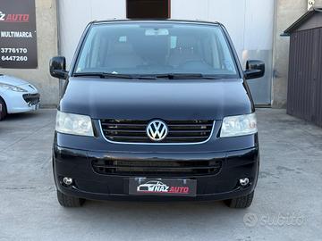 Volkswagen Multivan 2.5 TDI/130CV 4motion Highline