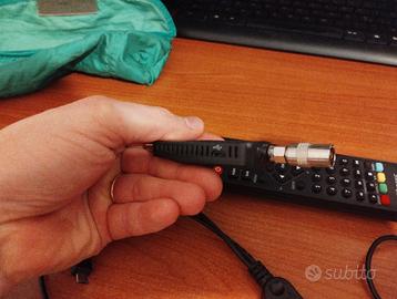 Digitale terrestre piccolo STRONG DVB-T2